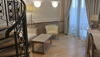 ЛЮКС ДВУХУРОВНЕВЫЙ ДВУХКОМНАТНЫЙ ОДНОМЕСТНЫЙ